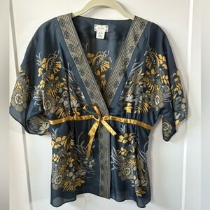 Anthropologie Floral Silk Kimono style blouse  with Gold Accents